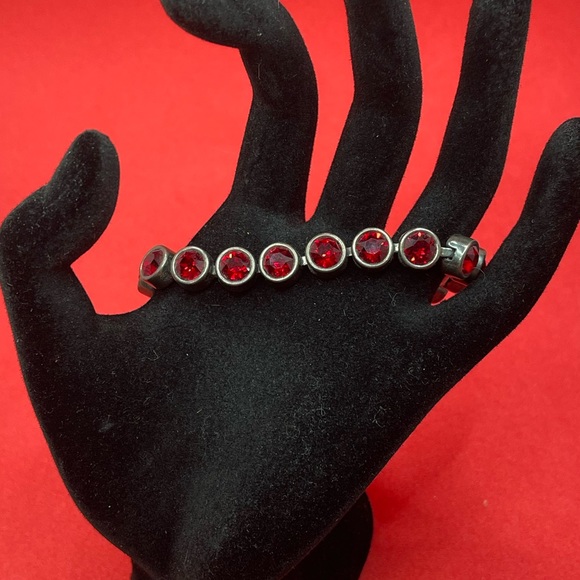 Touchstone Crystal Vintage Siam Ice Bracelet in Oxidized Silver - Picture 6 of 7